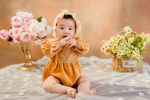 代怀哪里最便宜四个月宝宝放屁很臭